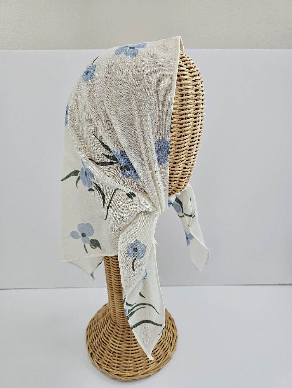 Vintage Cottagecore Blue Floral Head Scarf – Cream Sheer Gauze Hair Kerchief